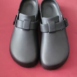 Black Slip-On Clogs